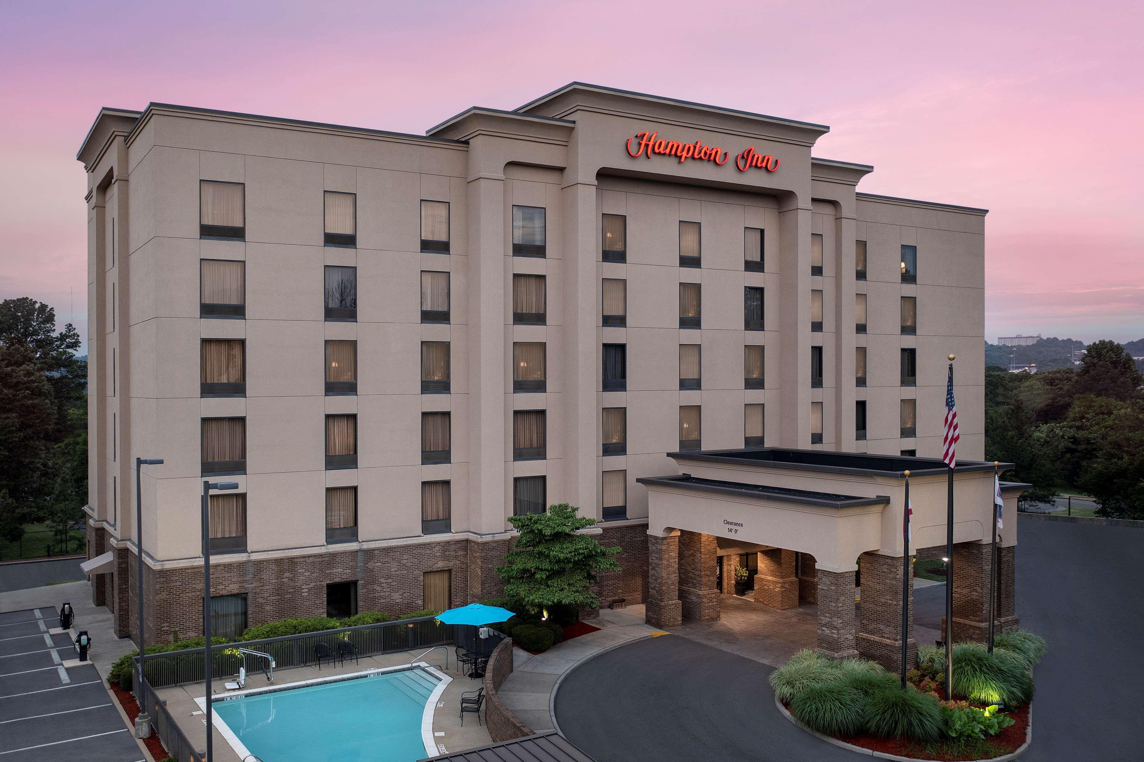 Hampton Inn Birmingham I-65/Lakeshore Drive Exterior photo